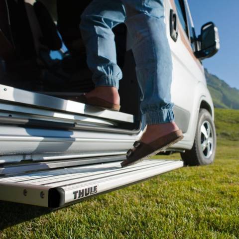 Thule Single Step V10 manuell 550 Alu