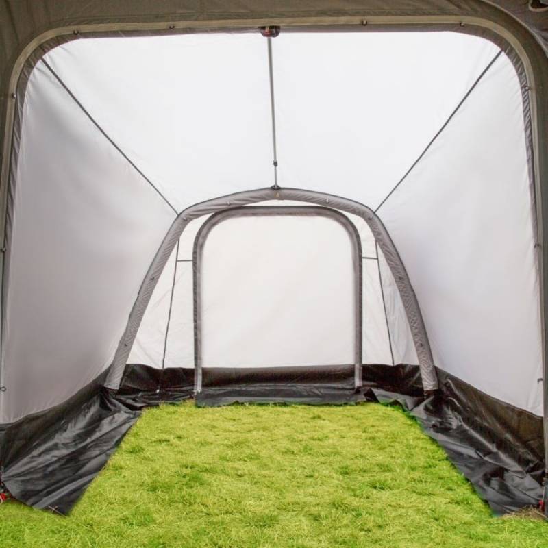 Westfield Air Annex Zeltanbau